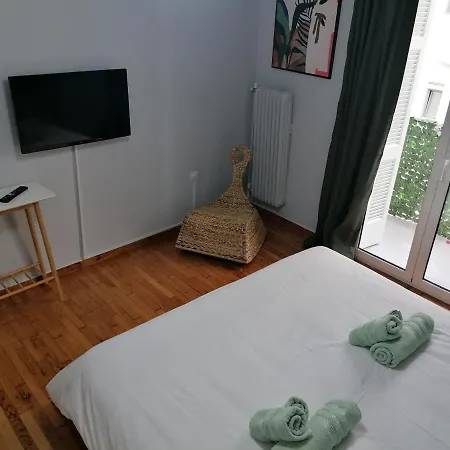 Boho / Hilton Area-μέγαρο μουσικής / Athens